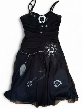 Black Floral Embroidered Spaghetti-Strap Dress y2k euro